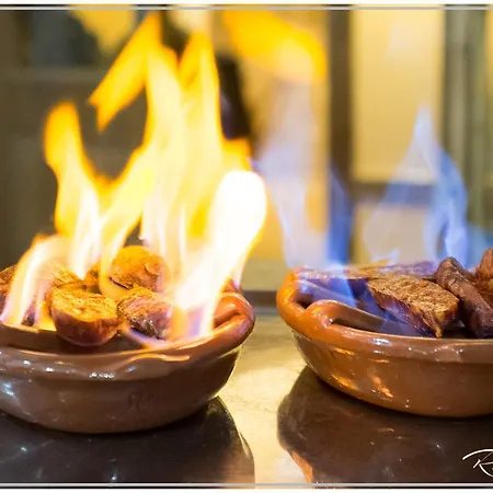 因撒旅舍 招待所