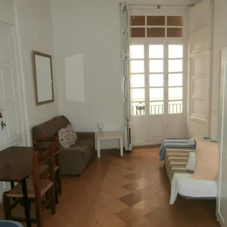 招待所 因撒旅舍 瓦伦西亚